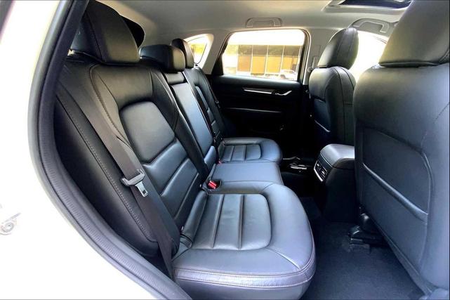 Photo of 2021 Snowflake White Pearl Mica Mazda CX-5