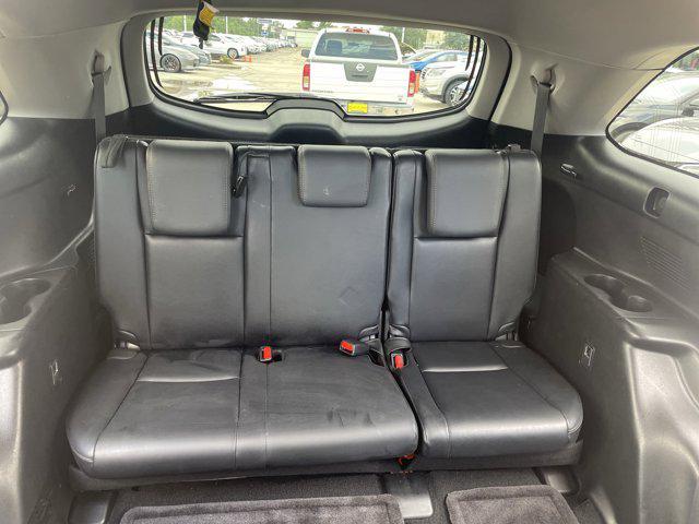 Photo of 2015 Attitude Black Metallic Toyota Highlander