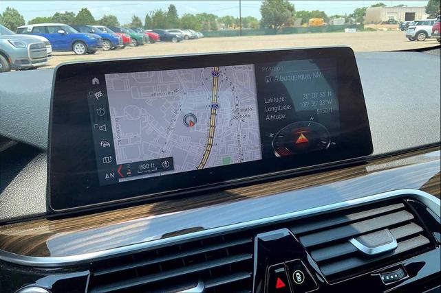 Photo of 2019 Black Sapphire Metallic BMW 540