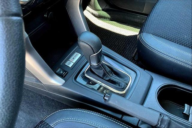 Photo of 2016 Crystal White Pearl Subaru Forester
