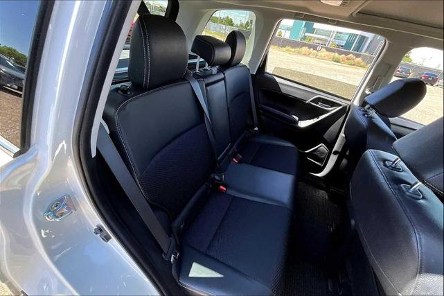 Photo of 2016 Crystal White Pearl Subaru Forester