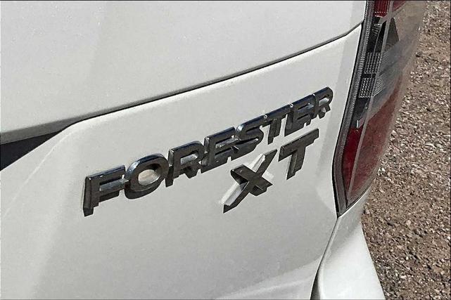 Photo of 2016 Crystal White Pearl Subaru Forester
