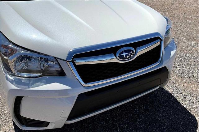 Photo of 2016 Crystal White Pearl Subaru Forester