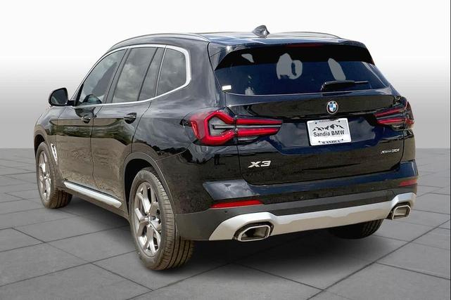 Photo of 2024 Black Sapphire Metallic BMW X3
