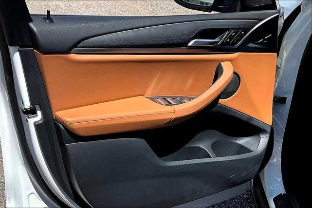 Photo of 2022 Alpine White BMW X3