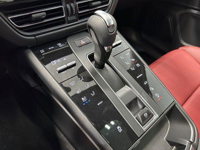 Photo of 2025 Chalk Porsche Macan