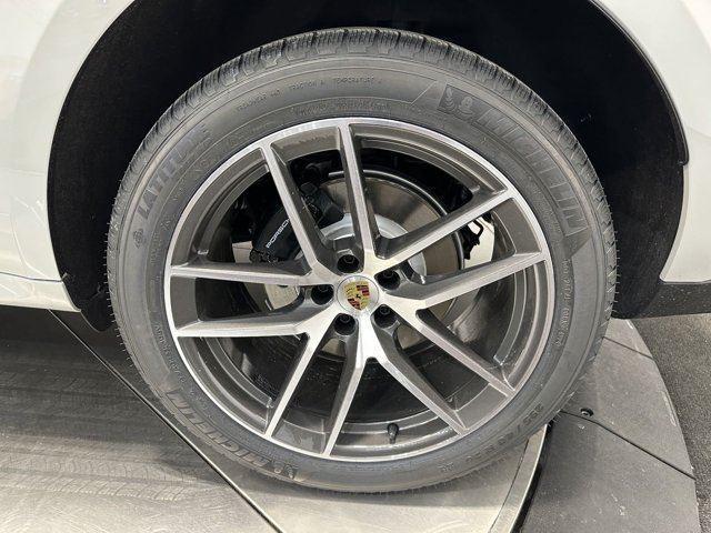 Photo of 2025 Chalk Porsche Macan