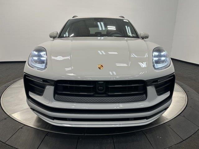 Photo of 2025 Chalk Porsche Macan
