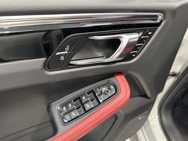 Photo of 2025 Chalk Porsche Macan