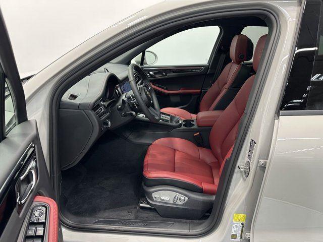 Photo of 2025 Chalk Porsche Macan