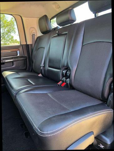 Photo of 2016 Granite Crystal Metallic Clearcoat RAM 2500
