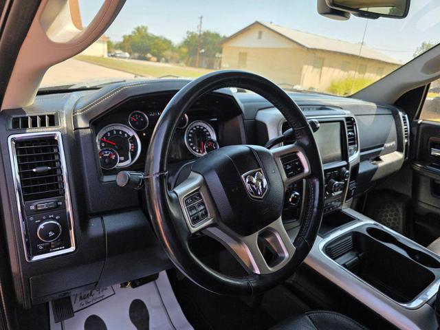 Photo of 2016 Granite Crystal Metallic Clearcoat RAM 2500