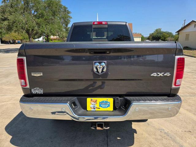 Photo of 2016 Granite Crystal Metallic Clearcoat RAM 2500