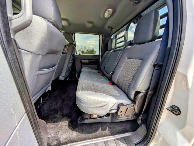 Photo of 2012 Oxford White Ford F-350