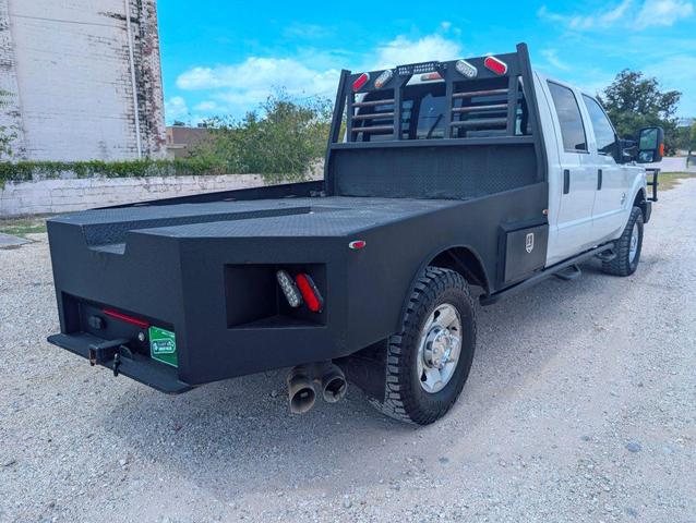 Photo of 2012 Oxford White Ford F-350