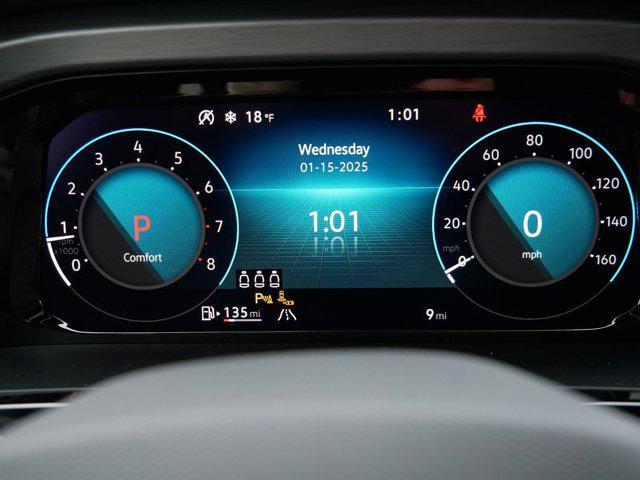 Photo of 2025 Pure White Volkswagen Atlas Cross Sport