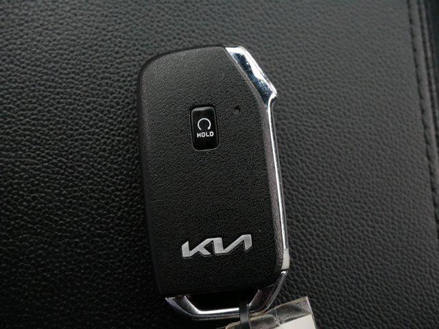 Photo of 2024 Jungle Green Kia Sportage