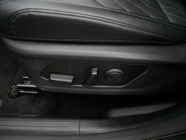 Photo of 2024 Jungle Green Kia Sportage