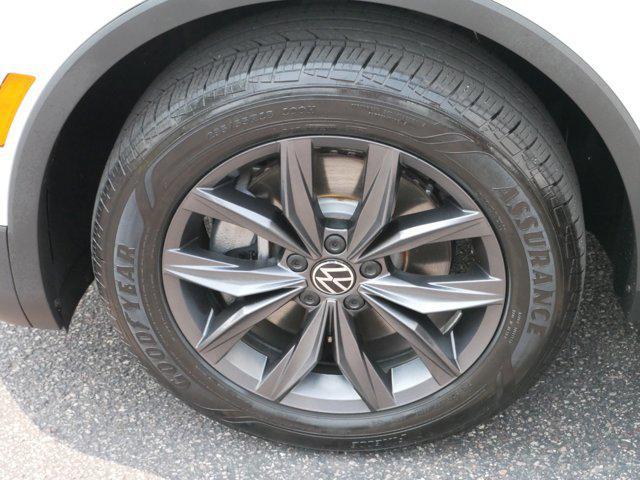 Photo of 2024 Pure White Volkswagen Tiguan