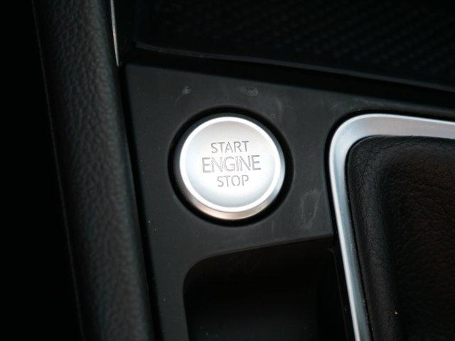 Photo of 2024 Platinum Gray Metallic Volkswagen Jetta