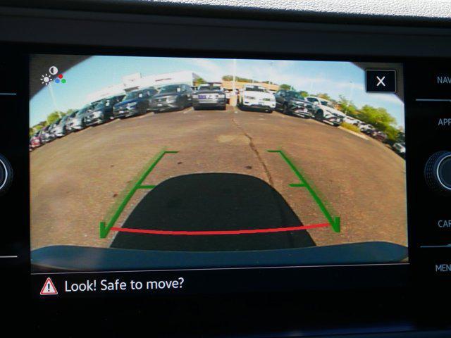 Photo of 2024 Platinum Gray Metallic Volkswagen Jetta