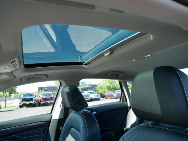 Photo of 2024 Platinum Gray Metallic Volkswagen Jetta