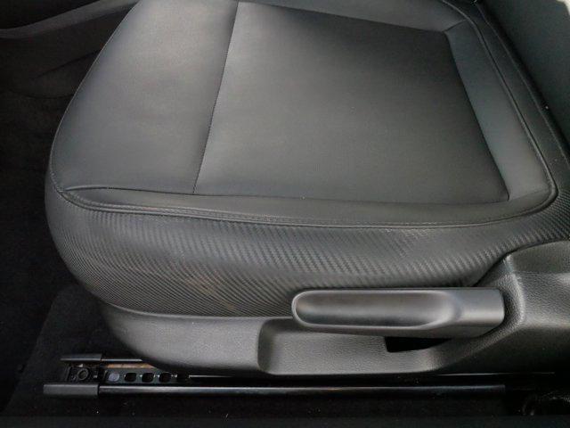 Photo of 2013 White Volkswagen Beetle