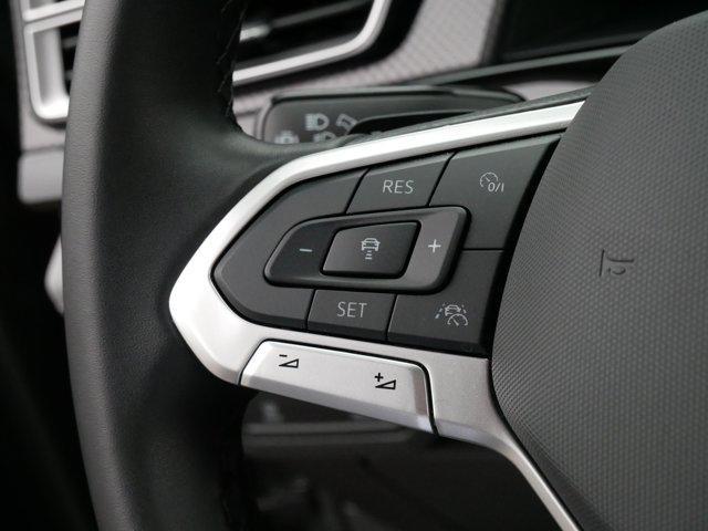 Photo of 2025 Avocado Green Pearl Volkswagen Atlas