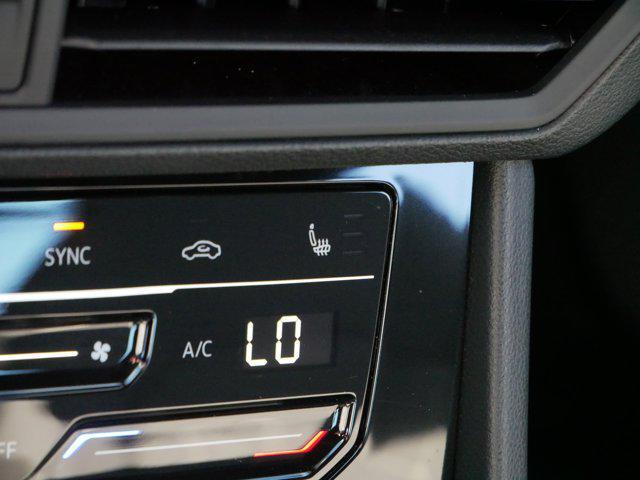 Photo of 2025 Pure White Volkswagen Jetta