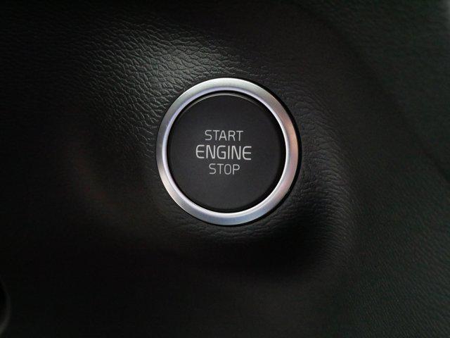 Photo of 2025 Silver Dawn Metallic Volvo XC40