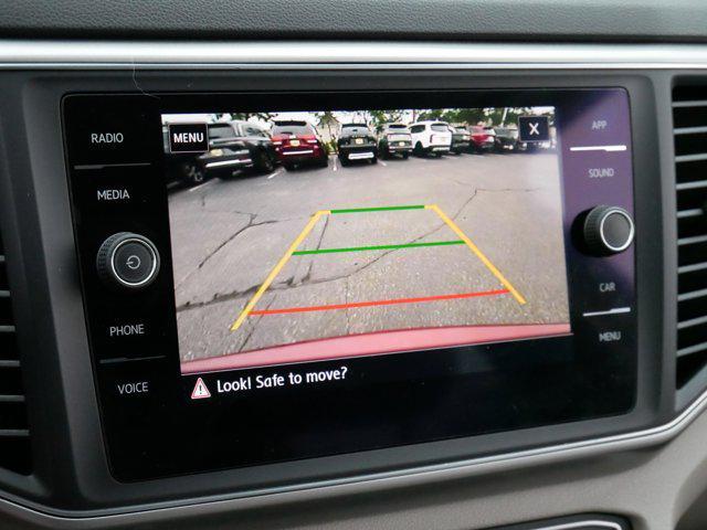 Photo of 2019 Fortana Red Metallic Volkswagen Atlas