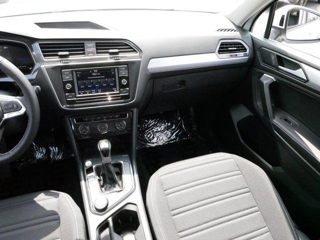 Photo of 2024 Pure White Volkswagen Tiguan