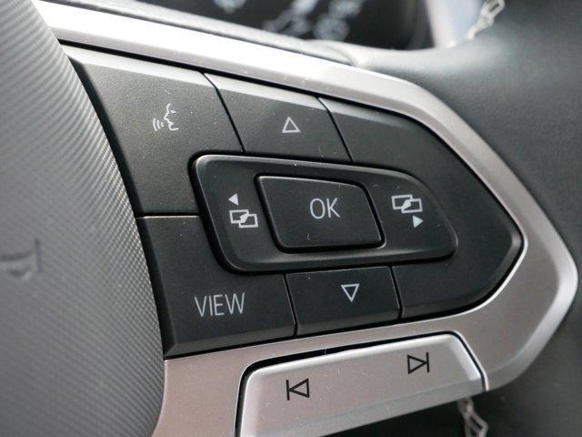Photo of 2024 Pure White Volkswagen Tiguan