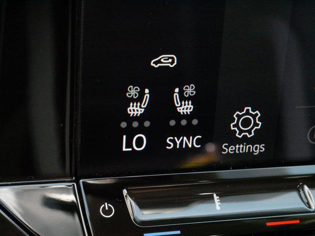 Photo of 2024 Pure Gray Volkswagen Atlas