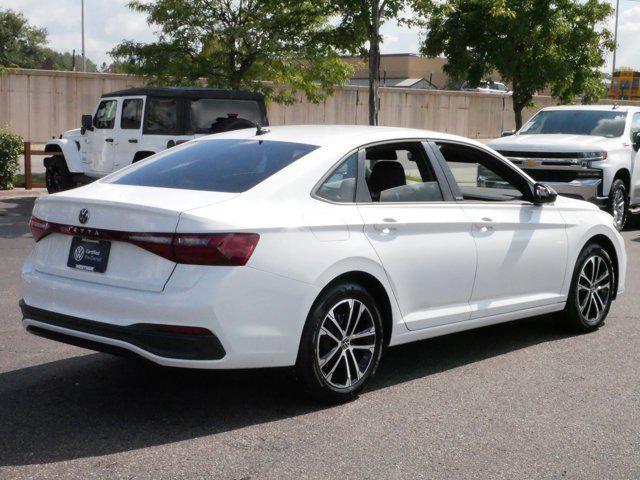 Photo of 2025 Pure White Volkswagen Jetta