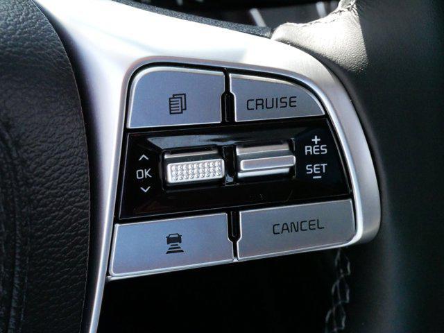 Photo of 2022 Glacial White Pearl Kia Telluride