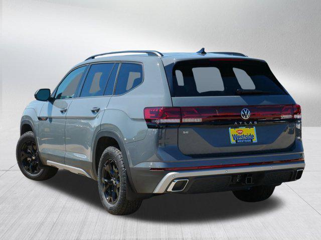 Photo of 2025 Pure Gray Volkswagen Atlas