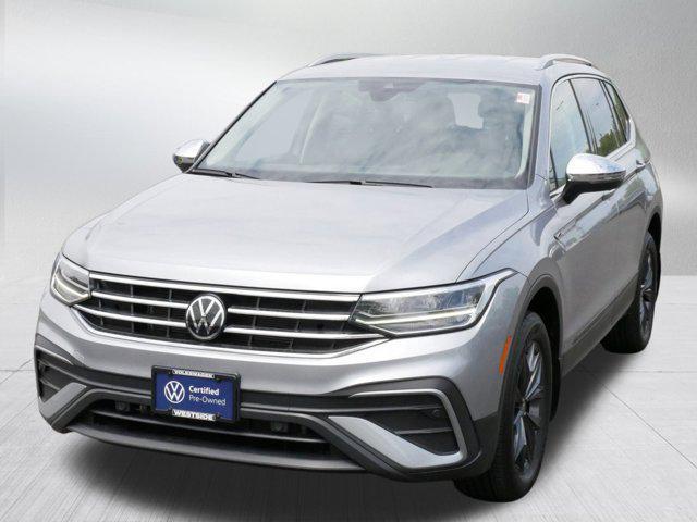 Photo of 2023 Pyrite Silver Metallic Volkswagen Tiguan