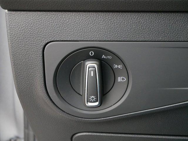 Photo of 2023 Pyrite Silver Metallic Volkswagen Tiguan
