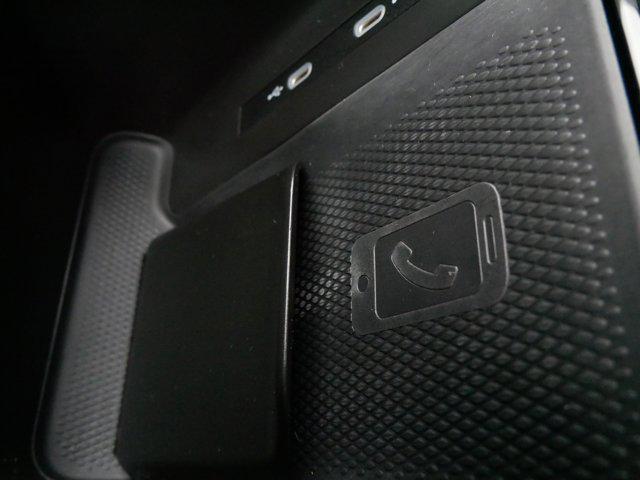 Photo of 2023 Deep Black Pearl Volkswagen ID.4