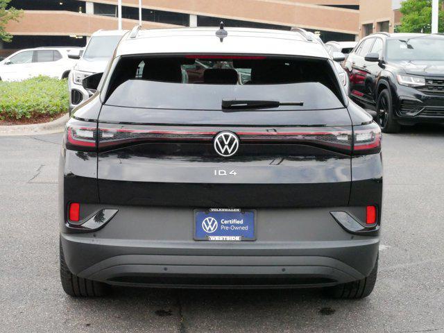 Photo of 2023 Deep Black Pearl Volkswagen ID.4