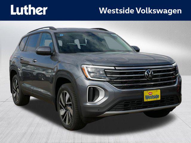 Photo of 2025 Platinum Gray Metallic Volkswagen Atlas