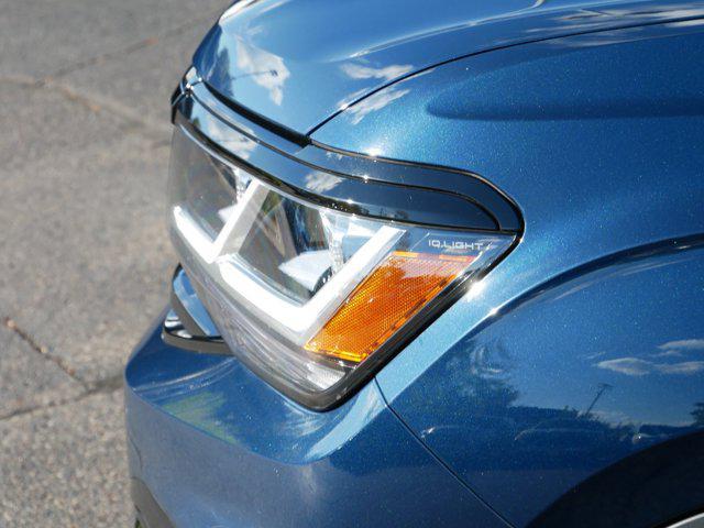 Photo of 2022 Tourmaline Blue Metallic Volkswagen Atlas