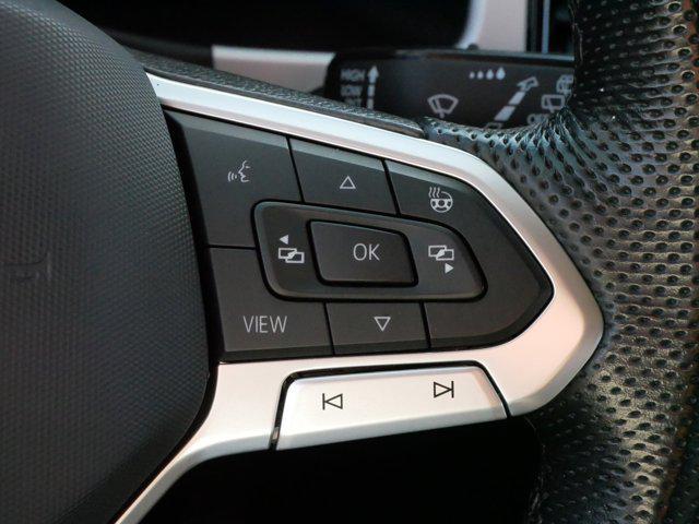 Photo of 2022 Tourmaline Blue Metallic Volkswagen Atlas