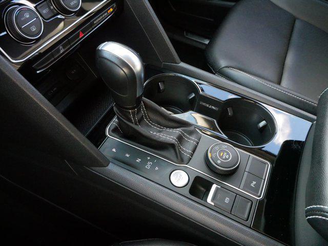 Photo of 2022 Tourmaline Blue Metallic Volkswagen Atlas
