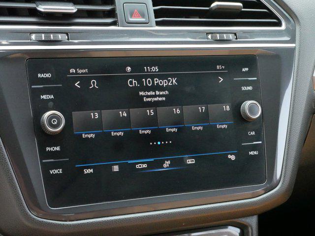 Photo of 2022 Deep Black Pearl Volkswagen Tiguan