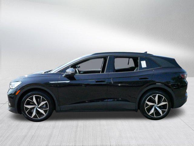 Photo of 2023 Deep Black Pearl Volkswagen ID.4