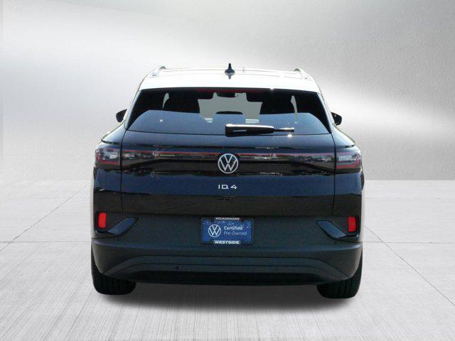 Photo of 2023 Deep Black Pearl Volkswagen ID.4
