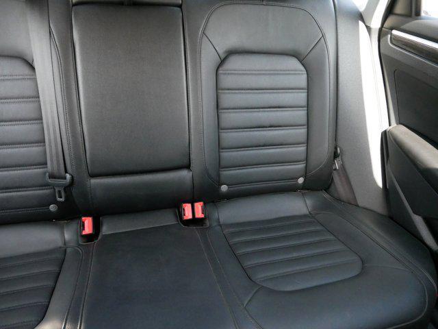 Photo of 2016 Black Uni Volkswagen Passat