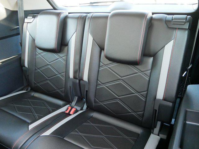 Photo of 2024 Pure Gray Volkswagen Atlas